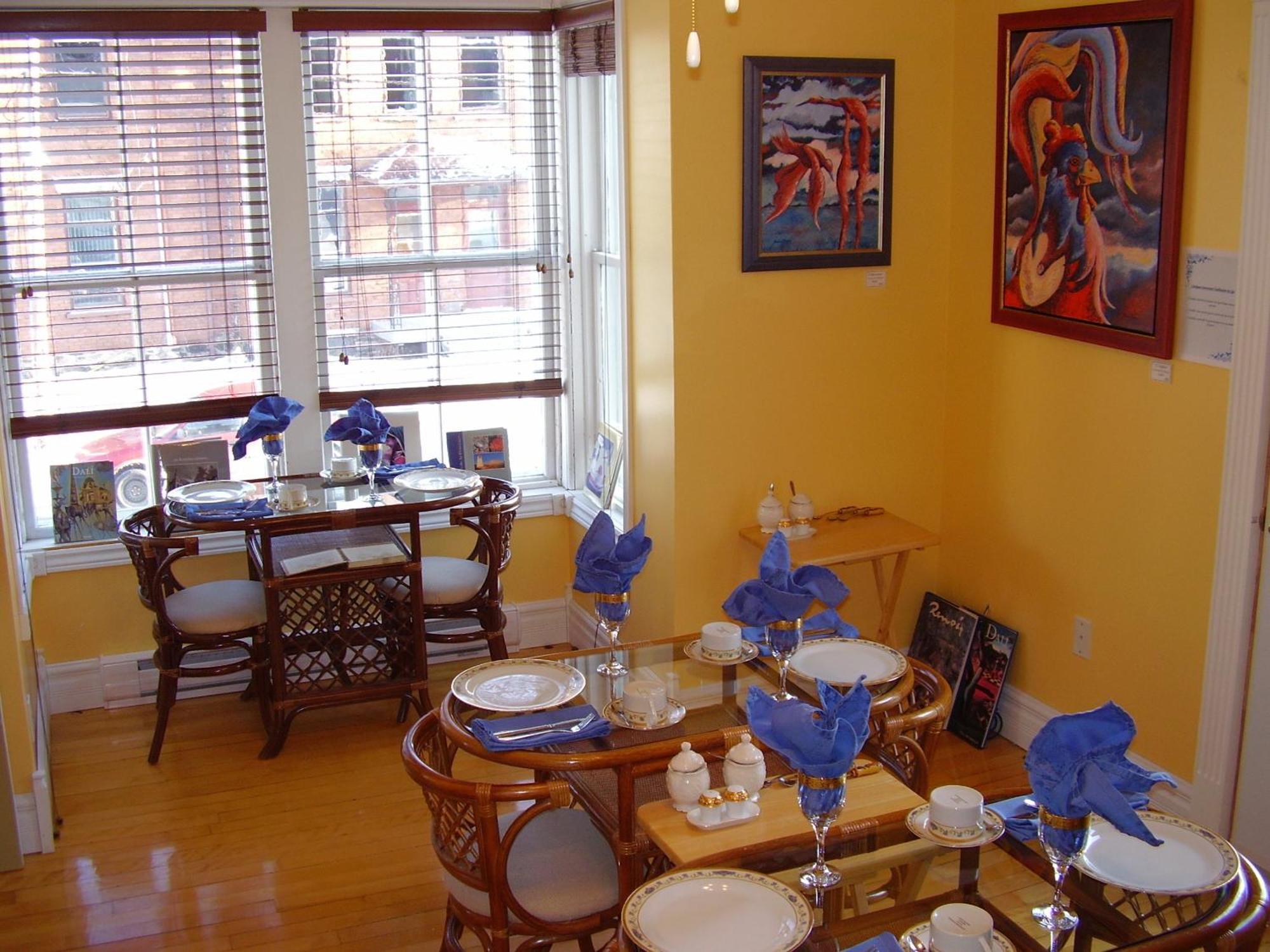 Auberge Marquis De Montcalm Sherbrooke Bagian luar foto