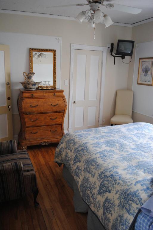 Auberge Marquis De Montcalm Sherbrooke Ruang foto