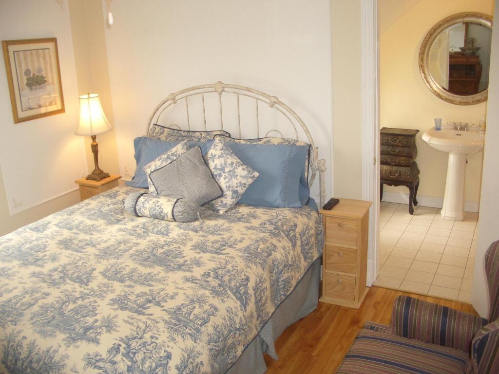 Auberge Marquis De Montcalm Sherbrooke Ruang foto