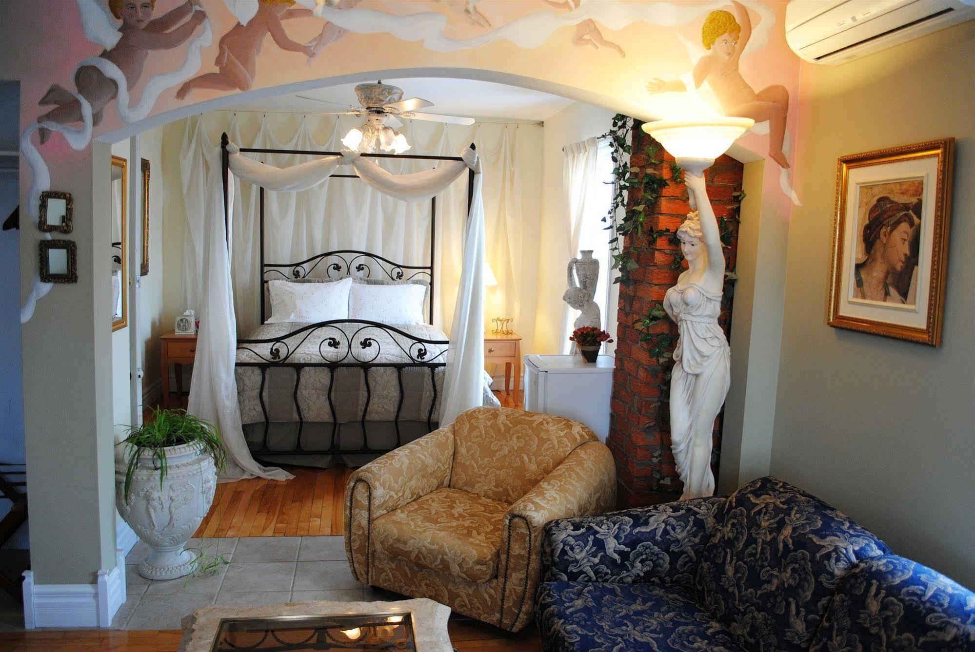 Auberge Marquis De Montcalm Sherbrooke Bagian luar foto