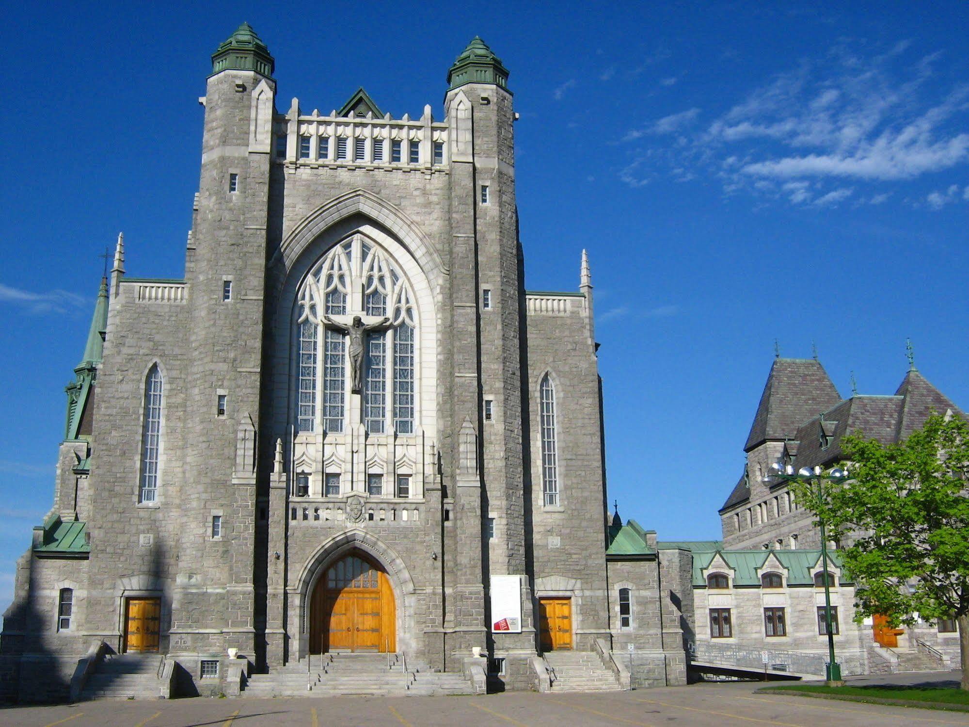 Auberge Marquis De Montcalm Sherbrooke Bagian luar foto